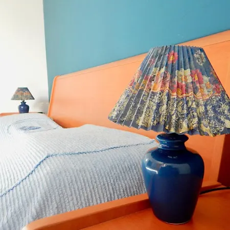 Affittacamere Holiday With Pool And Spacious Backyard 3*